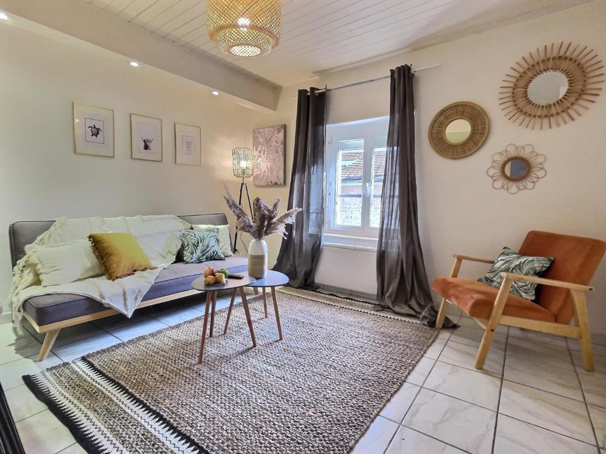 Apartamento L'Abeille - Centre - Parking Gratuit Bourg-de-Péage Exterior foto